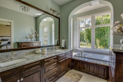 Top Bathroom Remodeling Companies in Elk Grove Village, IL